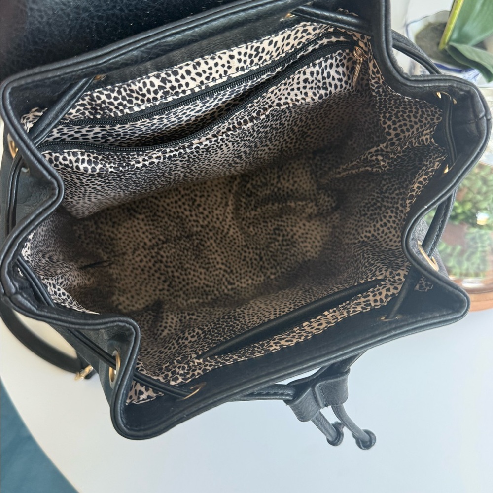 Black Leather Backpack with Bamboo Handle - Picture 3 of 5